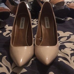 Steve Madden Praze Pump